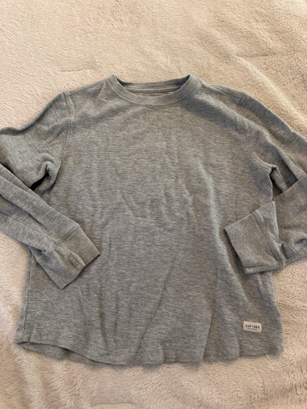GAP Kids Light Gray LS Tee, size 8
